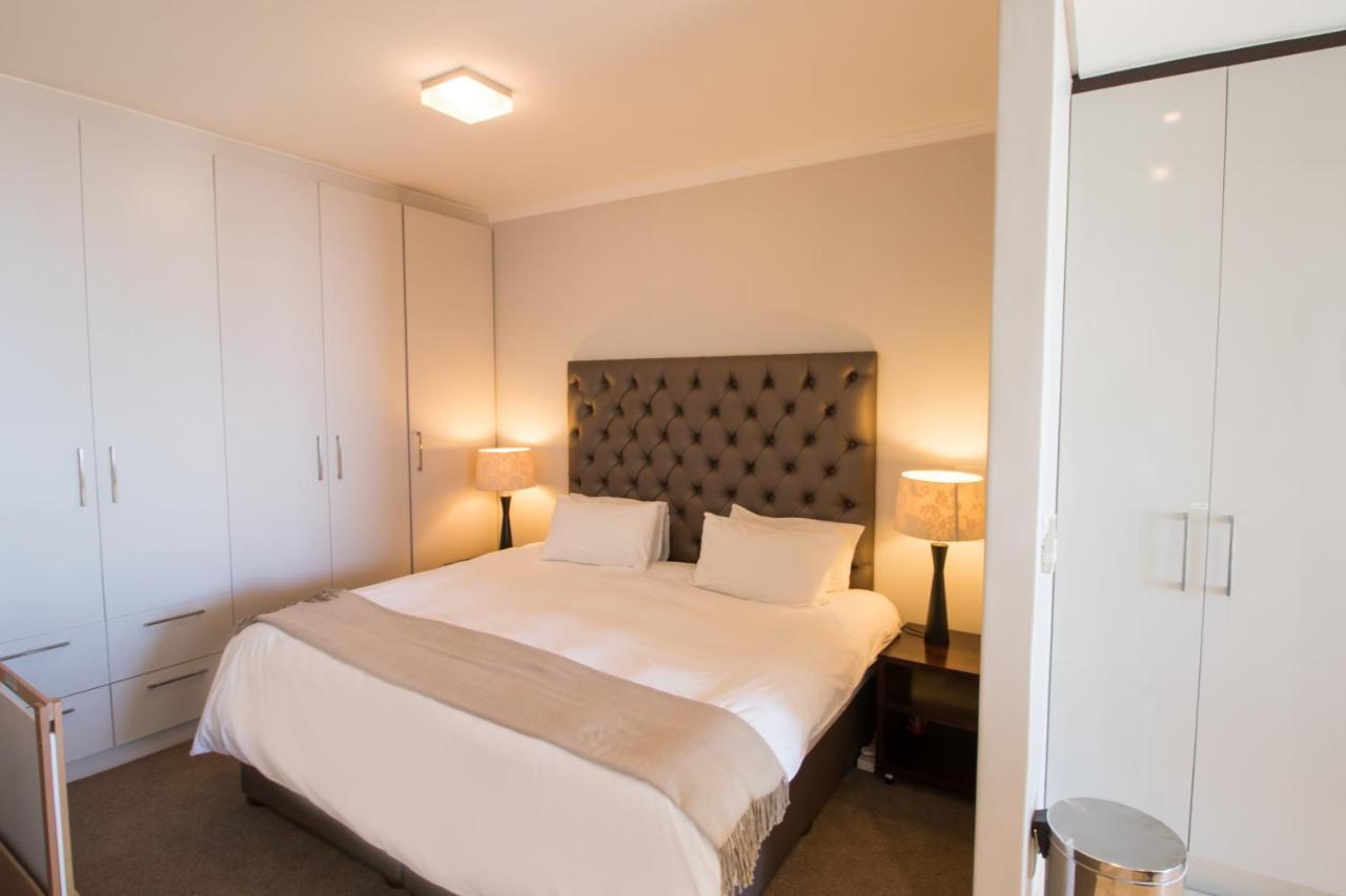 Apartment Camps Bay - Luxurious With Stunning Sea View *